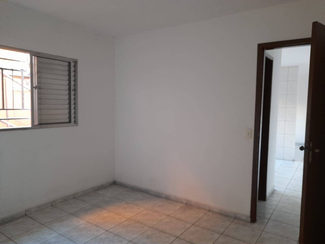 Casa à venda com 3 quartos, 110m² - Foto 10