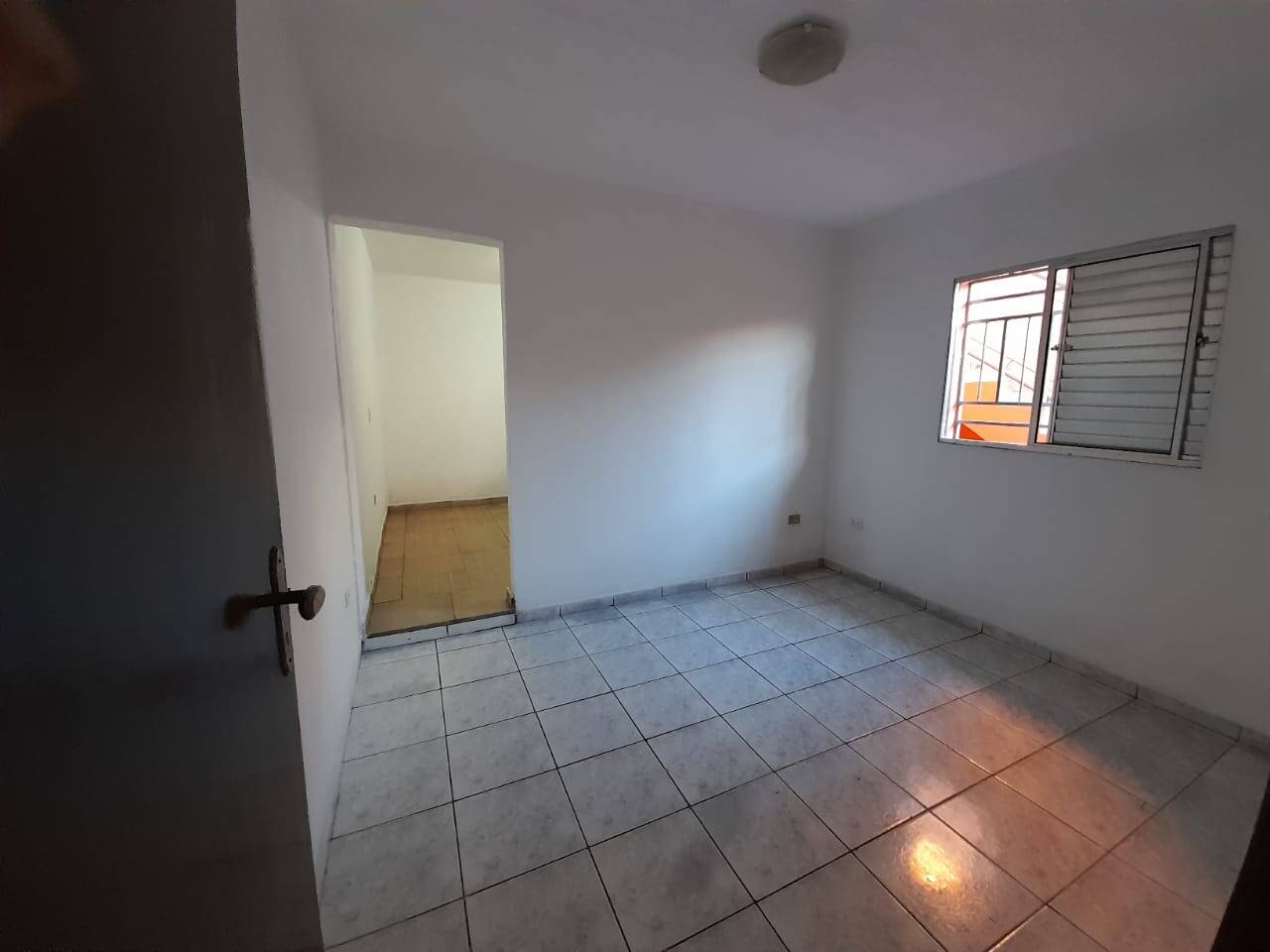 Casa à venda com 3 quartos, 110m² - Foto 9